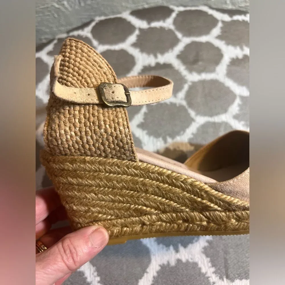 Tan Espadrille Wedge Shoes with Jute Heel Anthropologie brand Gainno md in Spain
